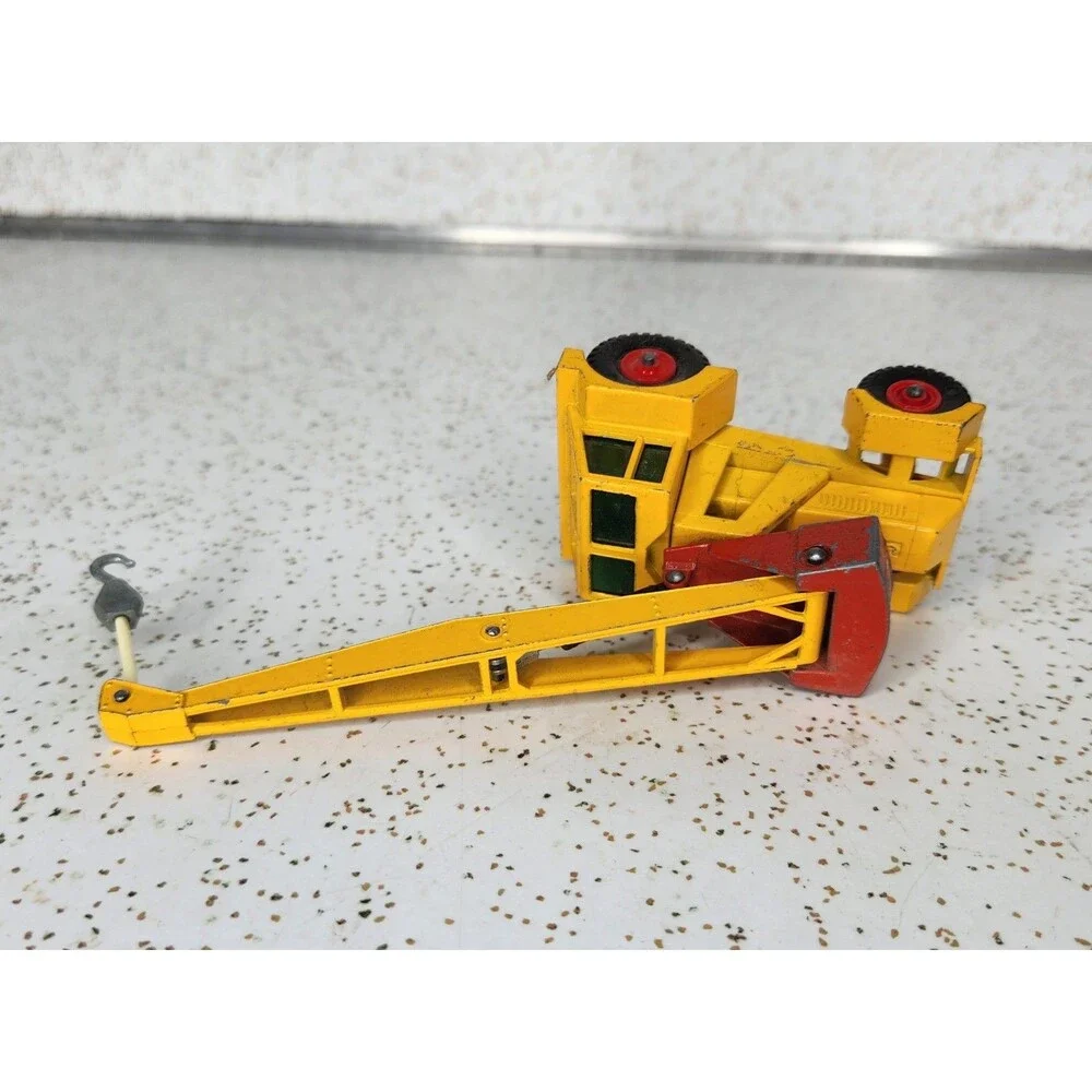 Vintage MATCHBOX KING SIZE 1960s Diecast Taylor Jumbo Crane No. 14 Yellow & Red